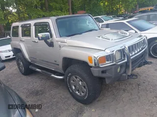 2007 Hummer H3 SUV z VIN 5GTDN13E678220859, wystawiony jako IAAI lot #42155207 z przebiegiem 202 137 mil mil oraz . Historia ofert i sprzedaży dostępna na DreamBid. Obrazek 1.