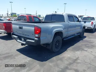 2020 Toyota Tacoma SR5 with VIN 3TMBZ5DN7LM025500, listed as a IAAI auction lot 42651731 with 54,879 mi miles and . Bid and sale history available at DreamBid. Image 4.