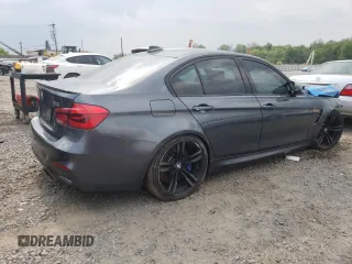 2017 BMW M3 z VIN WBS8M9C50H5G84030, wystawiony jako Copart lot #60248865 z przebiegiem 63 388 mil mil oraz Czysty tytuł • Clean title. Historia ofert i sprzedaży dostępna na DreamBid. Obrazek 3.