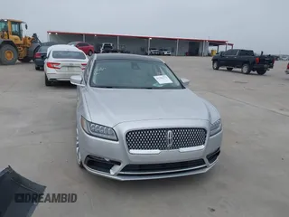 2017 Lincoln Continental Reserve with VIN 1LN6L9RP4H5624027, listed as a IAAI auction lot 41796172 with 33,100 mi miles. Bid and sale history available at carsss.com. Image 13.
