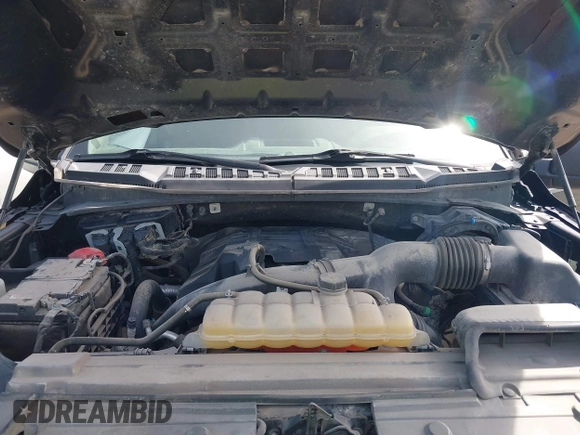 2018 Ford F-150 XL with VIN 1FTEX1EP8JFE62690, listed as a IAAI auction lot 41936883 with 162,174 mi miles. Bid and sale history available at carsss.com. Image 10.