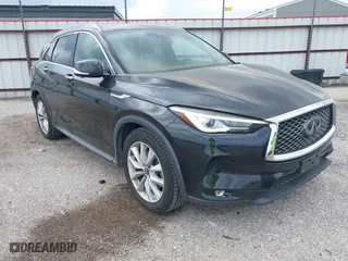 2019 Infiniti QX50 LUXE with VIN 3PCAJ5M35KF100862, listed as a IAAI auction lot 42117385 with 81,089 mi miles. Bid and sale history available at carsss.com. Image 1.