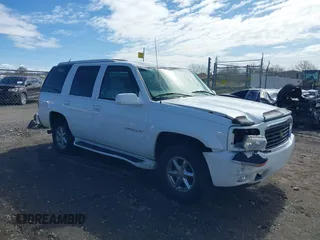 1999 Cadillac Escalade с VIN 1GYEK13R0XR415674, выставлен на аукционе IAAI как лот 40003144 с пробегом 80 959 миль миль и . История ставок и продаж доступна на DreamBid. Изображение 1.