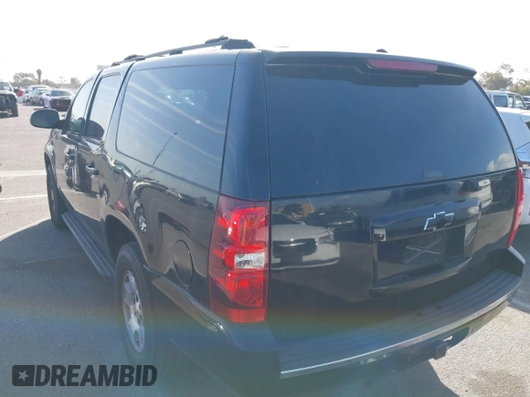 2007 Chevrolet Suburban LTZ with VIN 3GNFK16307G242439, listed as a IAAI auction lot 41860044 with 96,390 mi miles and . Bid and sale history available at DreamBid. Image 3.