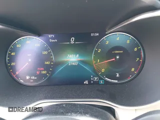2022 Mercedes-Benz GLC 300 z VIN W1N0G8EB2NG060504, wystawiony jako IAAI lot #42586623 z przebiegiem 27 403 mil mil oraz . Historia ofert i sprzedaży dostępna na DreamBid. Obrazek 7.