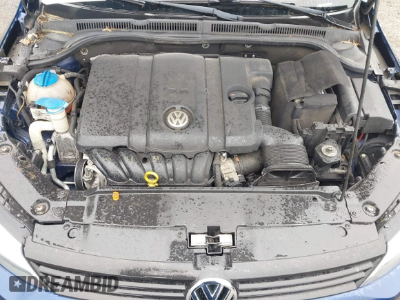 2013 Volkswagen Jetta SE with VIN 3VWDP7AJ4DM447010, listed as a IAAI auction lot 42371303 with 141,031 mi miles and . Bid and sale history available at DreamBid. Image 10.