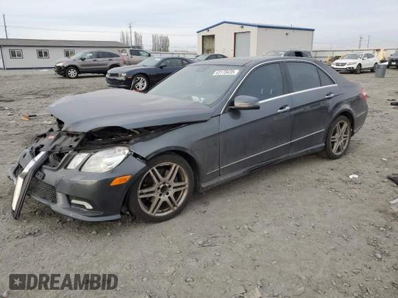 2010 Mercedes-Benz E 350 Luxury z VIN WDDHF8HB8AA070823, wystawiony jako Copart lot #43178435 z przebiegiem 148 488 mil mil oraz Szkoda całkowita • Salvage title. Historia ofert i sprzedaży dostępna na DreamBid. Obrazek 1.