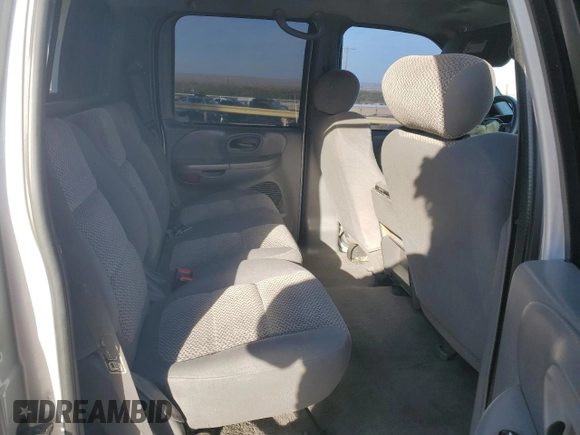 2002 Ford F-150 XLT with VIN 1FTRW08L12KA86849, listed as a Copart auction lot 77861574 with 0 mi miles and Salvage Title. Bid and sale history available at carsss.com. Image 10.