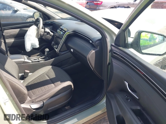 2023 Hyundai Santa Cruz SEL with VIN 5NTJC4AE3PH062553, listed as a IAAI auction lot 41712737 with 47,363 mi miles and . Bid and sale history available at DreamBid. Image 5.
