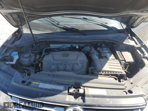 2020 Volkswagen Tiguan SE with VIN 3VV2B7AX7LM168535, listed as a Copart auction lot 47610945 with 75,882 mi miles and Salvage Title. Bid and sale history available at DreamBid. Image 13.