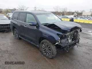 2022 Lexus GX with VIN JTJAM7BX8N5313848, listed as a IAAI auction lot 41978836 with 24,423 mi miles. Bid and sale history available at carsss.com. Image 1.