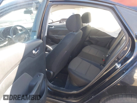 2018 Hyundai Accent SE z VIN 3KPC24A32JE019908, wystawiony jako IAAI lot #42358605 z przebiegiem 59 693 mil mil oraz . Historia ofert i sprzedaży dostępna na DreamBid. Obrazek 8.