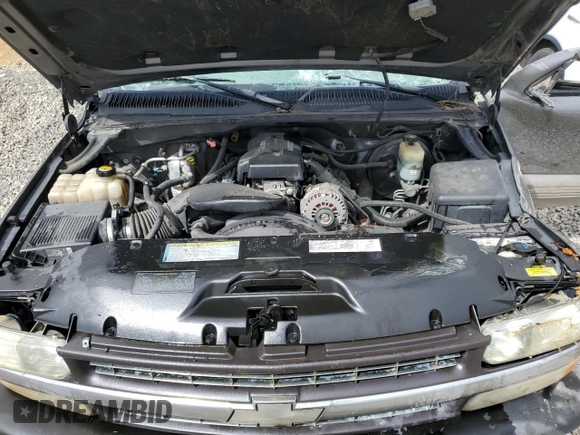 2000 Chevrolet Silverado 1500 LS with VIN 2GCEK19T8Y1171579, listed as a Copart auction lot 52135075 with 218,993 mi miles and Salvage Title. Bid and sale history available at carsss.com. Image 11.