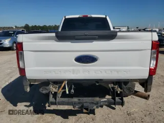 2019 Ford Super Duty F-250 SRW XL with VIN 1FTBF2A67KEG65490, listed as a Copart auction lot 46527095 with 134,154 mi miles and Salvage Title. Bid and sale history available at carsss.com. Image 6.