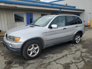 2001 BMW X5 3.0i with VIN WBAFA53511LM75228, listed as a Copart auction lot 88431445 with 144,626 mi miles and Salvage Title. Bid and sale history available at carsss.com. Image 1.