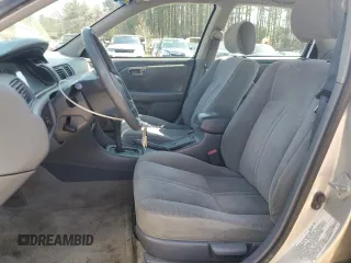 2001 Toyota Camry CE with VIN 4T1BG22K11U857058, listed as a Copart auction lot 53897365 with 147,482 mi miles and Clean Title. Bid and sale history available at carsss.com. Image 7.