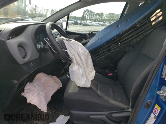 2015 Toyota Yaris L z VIN VNKKTUD37FA039710, wystawiony jako Copart lot #53403255 z przebiegiem 261 266 mil mil oraz Szkoda całkowita • Salvage title. Historia ofert i sprzedaży dostępna na DreamBid. Obrazek 7.