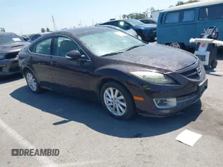 2011 Mazda Mazda6 i Touring with VIN 1YVHZ8CH4B5M23317, listed as a IAAI auction lot 41987116 with 132,470 mi miles. Bid and sale history available at carsss.com. Image 1.