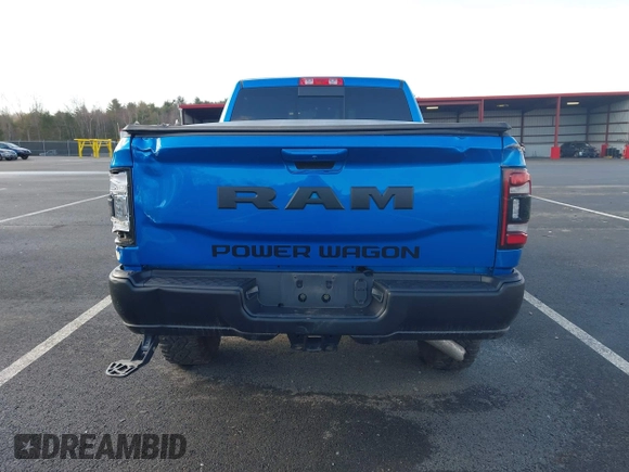 2020 Ram 2500 Power Wagon z VIN 3C6TR5EJ2LG150281, wystawiony jako IAAI lot #41978541 z przebiegiem 55 600 mil mil oraz . Historia ofert i sprzedaży dostępna na DreamBid. Obrazek 16.