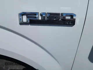 2017 Ford F-150 XL с VIN 1FTEX1EP8HKC88007, выставлен на аукционе IAAI как лот 42737723 с пробегом 114 417 миль миль и . История ставок и продаж доступна на DreamBid. Изображение 20.