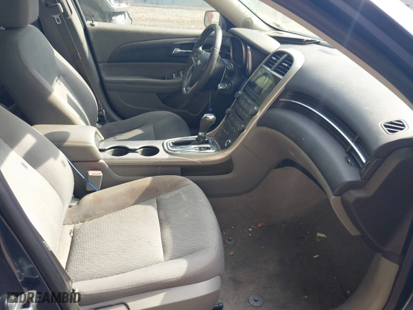 2013 Chevrolet Malibu LS with VIN 1G11B5SA3DF335413, listed as a IAAI auction lot 40515256 with 101,003 mi miles. Bid and sale history available at carsss.com. Image 5.
