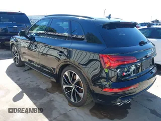 2021 Audi SQ5 Premium Plus z VIN WA1B4AFY1M2001646, wystawiony jako IAAI lot #42227378 z przebiegiem 48 525 mil mil oraz . Historia ofert i sprzedaży dostępna na DreamBid. Obrazek 3.