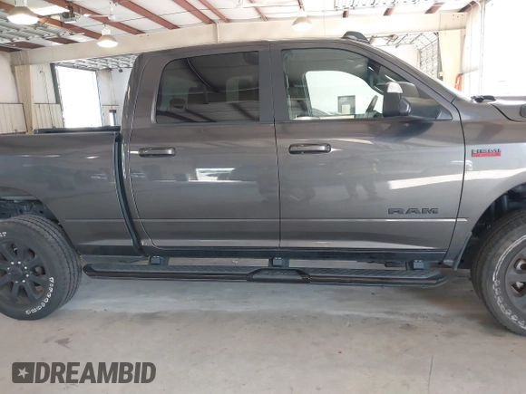 2022 Ram 2500 Big Horn with VIN 3C6UR5DJ8NG263368, listed as a IAAI auction lot 40072610 with 17,293 mi miles and . Bid and sale history available at DreamBid. Image 14.