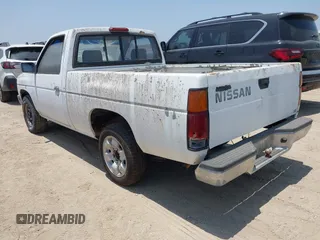 1995 Nissan Frontier with VIN 1N6SD11S8SC424513, listed as a IAAI auction lot 42310891 with 202,195 mi miles and . Bid and sale history available at DreamBid. Image 3.