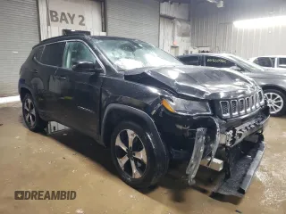 2018 Jeep Compass Latitude z VIN 3C4NJDBB9JT162108, wystawiony jako Copart lot #85360424 z przebiegiem 129 004 mil mil oraz Szkoda całkowita • Salvage title. Historia ofert i sprzedaży dostępna na DreamBid. Obrazek 4.
