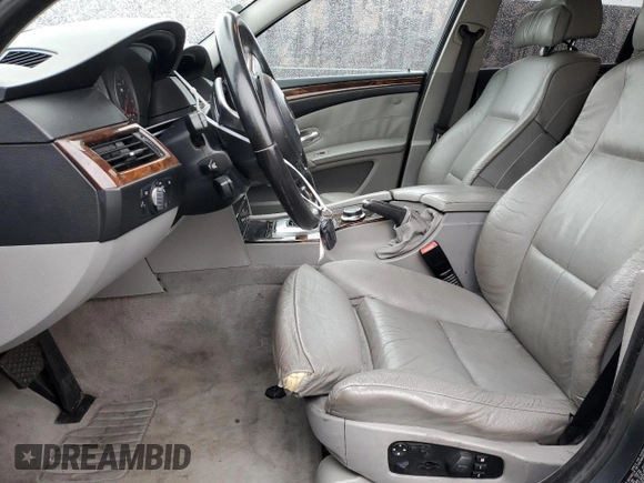 2008 BMW 5 Series 550i with VIN WBANW53548CT49453, listed as a Copart auction lot 45350325 with 117,593 mi miles and Salvage Title. Bid and sale history available at carsss.com. Image 7.