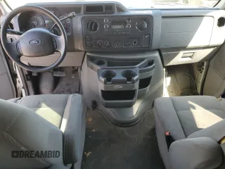 2011 Ford Econoline Passenger XL с VIN 1FBSS3BL4BDB01683, выставлен на аукционе Copart как лот 50774075 с пробегом 205 910 миль миль и Списание • Salvage title. История ставок и продаж доступна на DreamBid. Изображение 8.