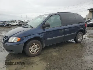 2005 Dodge Caravan SE with VIN 1D4GP25R25B395021, listed as a Copart auction lot 45104395 with 247,676 mi miles and Salvage Title. Bid and sale history available at carsss.com. Image 1.