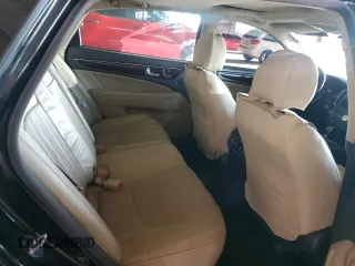 2012 Hyundai Equus Signature with VIN KMHGH4JH2CU045727, listed as a Copart auction lot 60744895 with 118,223 mi miles and Clean title. Bid and sale history available at DreamBid. Image 11.