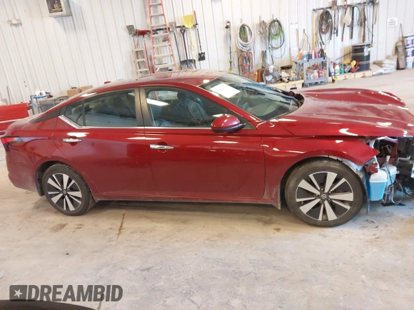 2022 Nissan Altima SV z VIN 1N4BL4DV8NN417699, wystawiony jako IAAI lot #42198230 z przebiegiem 66 233 mil mil oraz . Historia ofert i sprzedaży dostępna na DreamBid. Obrazek 13.