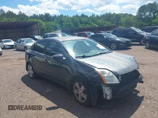 2007 Nissan Sentra S с VIN 3N1AB61E77L688722, выставлен на аукционе IAAI как лот 42132465 с пробегом 192 921 миль миль и . История ставок и продаж доступна на DreamBid. Изображение 1.