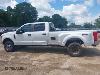 2017 Ford F-350 Lariat z VIN 1FT8W3DT7HEF47398, wystawiony jako IAAI lot #42211536 z przebiegiem 170 129 mil mil oraz . Historia ofert i sprzedaży dostępna na DreamBid. Obrazek 16.