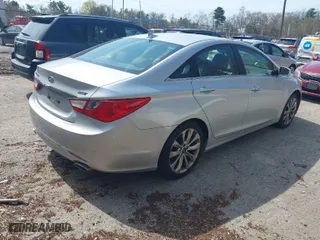 2012 Hyundai Sonata 2.0T SE with VIN 5NPEC4AB9CH369984, listed as a IAAI auction lot 42087247 with 110,409 mi miles. Bid and sale history available at carsss.com. Image 4.