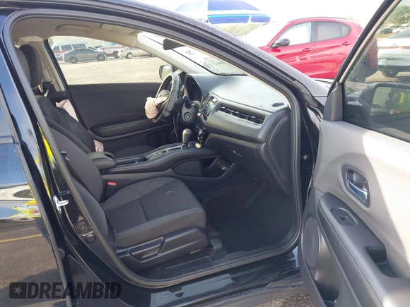 2021 Honda HR-V LX with VIN 3CZRU5H33MM730828, listed as a IAAI auction lot 41500882 with 48,503 mi miles. Bid and sale history available at carsss.com. Image 5.