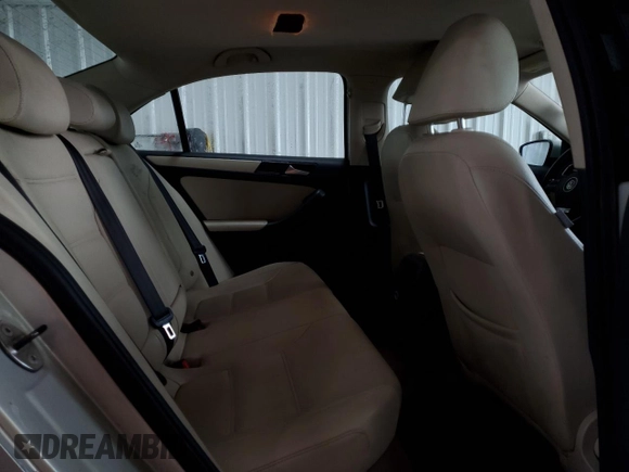 2011 Volkswagen Jetta SE with VIN 3VWBZ7AJ7BM383463, listed as a Copart auction lot 64434495 with 176,161 mi miles and Clean title. Bid and sale history available at DreamBid. Image 10.