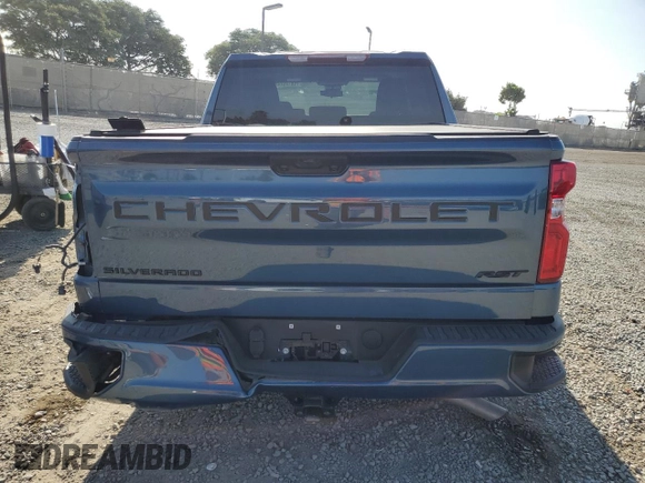2024 Chevrolet Silverado 1500 RST with VIN 1GCPDEEKXRZ207921, listed as a Copart auction lot 70812624 with 8,207 mi miles and Salvage Title. Bid and sale history available at carsss.com. Image 6.