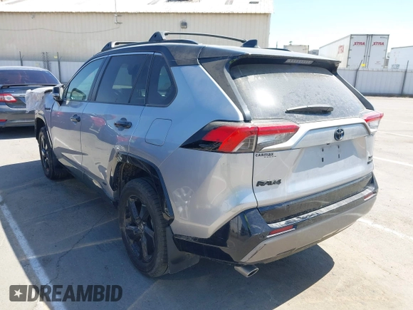 2021 Toyota RAV4 Hybrid XSE with VIN 4T3E6RFV6MU040399, listed as a IAAI auction lot 42020866 with 46,593 mi miles and . Bid and sale history available at DreamBid. Image 3.