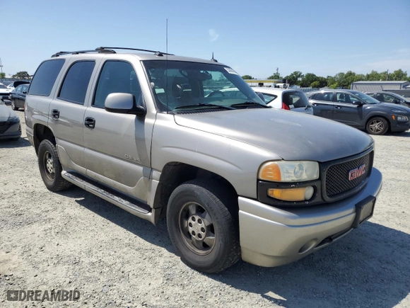 2003 GMC Yukon Denali with VIN 1GKEK63U13J255146, listed as a Copart auction lot 53694665 with 256,523 mi miles and Salvage Title. Bid and sale history available at carsss.com. Image 4.