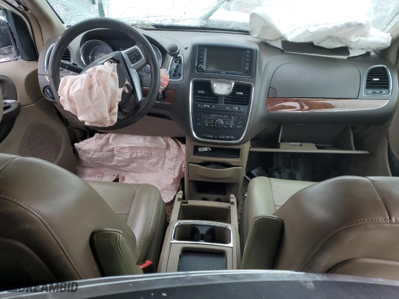 2011 Chrysler Town & Country Touring-L with VIN 2A4RR8DGXBR625317, listed as a Copart auction lot 42130695 with 245,241 mi miles and Salvage Title. Bid and sale history available at carsss.com. Image 8.