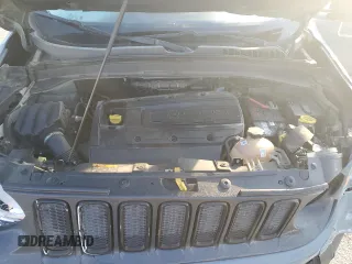 2017 Jeep Renegade Altitude with VIN ZACCJABH5HPE89956, listed as a Copart auction lot 85488764 with 111,872 mi miles and Salvage title. Bid and sale history available at DreamBid. Image 12.