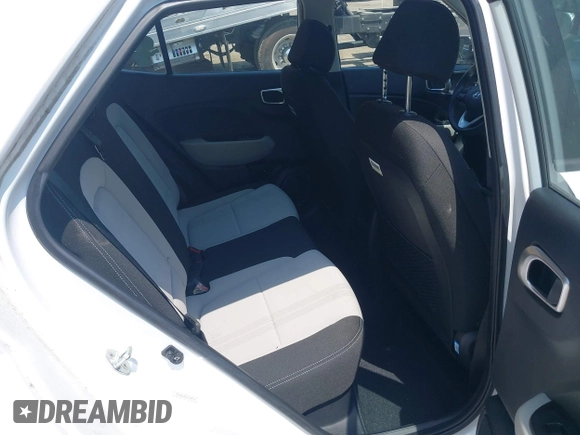 2022 Hyundai Venue SEL z VIN KMHRC8A33NU159516, wystawiony jako IAAI lot #42684907 z przebiegiem 13 674 mil mil oraz . Historia ofert i sprzedaży dostępna na DreamBid. Obrazek 8.