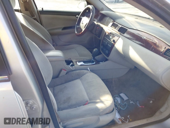 2009 Chevrolet Impala LT with VIN 2G1WT57K491229409, listed as a IAAI auction lot 42136758 with 212,567 mi miles and . Bid and sale history available at DreamBid. Image 5.