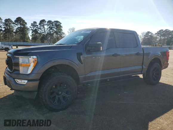 2021 Ford F-150 XL with VIN 1FTFW1E52MKE39763, listed as a Copart auction lot 45680975 with 47,112 mi miles and Salvage Title. Bid and sale history available at carsss.com. Image 1.