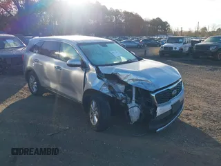 2019 Kia Sorento LX with VIN 5XYPGDA34KG526946, listed as a IAAI auction lot 40771761 with 132,260 mi miles and . Bid and sale history available at DreamBid. Image 1.