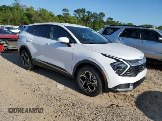 2025 Kia Sportage LX with VIN 5XYK23DFXSG312942, listed as a Copart auction lot 52360775 with 2,654 mi miles and Clean Title. Bid and sale history available at carsss.com. Image 4.