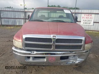 1999 Dodge 1500 z VIN 1B7HF16Y2XS185896, wystawiony jako IAAI lot #42251046 z przebiegiem 258 932 mil mil oraz . Historia ofert i sprzedaży dostępna na DreamBid. Obrazek 6.